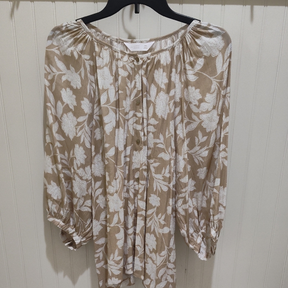 Floral Beige and White Women's Top
